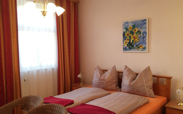 Winzerhof Greil - Unterkunft und Zimmer im Schmidatal Winzerhof Greil - Unterkunft und Zimmer im Schmidatal