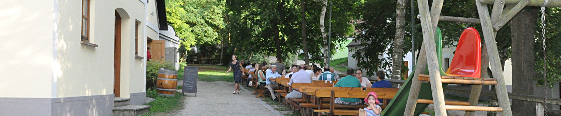 Zwimandlkölla Gastgarten - Buschenschank im Schmidatal