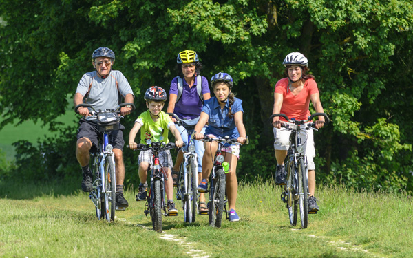 Radfahren im Landschaftspark Schmidatal